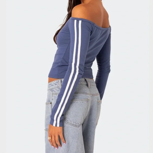 Blue Off-Shoulder long sleeve - Picture 9 of 9